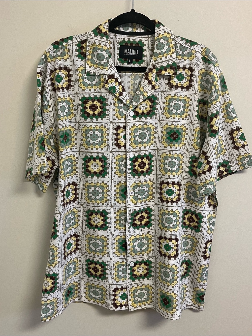 Malibu Shirt Mens Large White Green Retro Crochet Print Camp Short Sleeve NWT